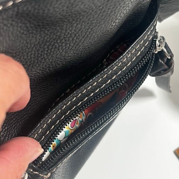 Black Pebbled Genuine Leather Crossbody Bag Many Zippered Pockets Floral Lining - Picture 13 of 16